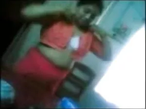 त्रिशंकु ट्रेन सनी स ...