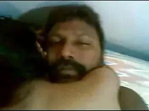 विक्टर कोड़ी आदमी और ...