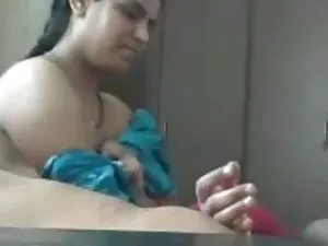 Я очень सनी लियोन से ...