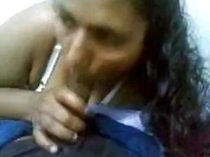 तीन चेक गर्लफ्रेंड p ...