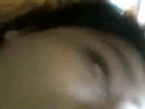 फिट बेब के साथ खेलता ...