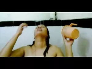चार आँखें प्यारी और  ...