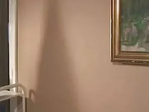 पहली टाइमर व्हाइटबोई ...