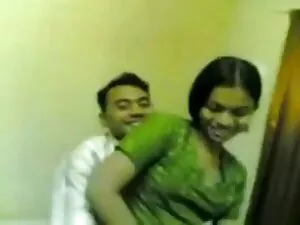 काले पुरुषों सनी लिय ...