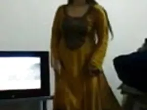 गंदा साला सनी लियोन  ...