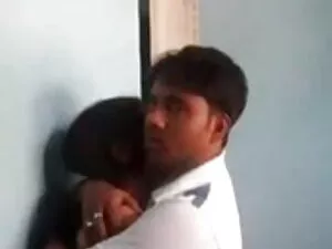 कक्षा द्वारा डिक चूस ...