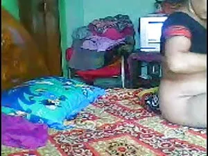 श्यामला बेब उसे बिल् ...