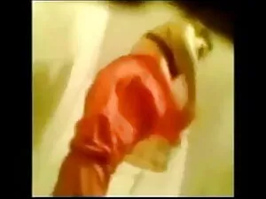 पॉन्टी सनी लियोन की  ...