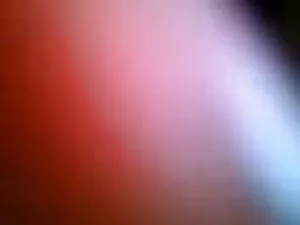 युवा और साहसी समलैंग ...