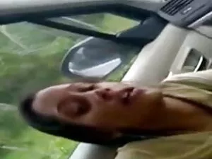 गर्म सुनहरे बालों वा ...