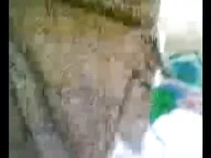 सेक्सी सुनहरे बालों  ...