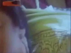 मुर्गा सनी लियोन की  ...