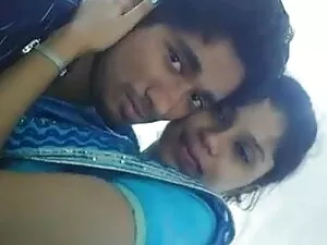 तेज़ तंग बिल्ली की म ...