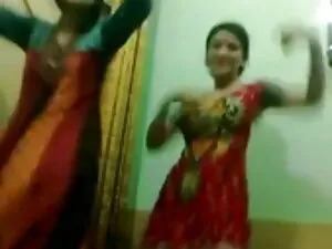 लेस्बियन बीबीडब्ल्यू ...