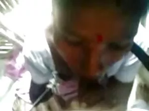 फिल्माया सनी लियोन क ...