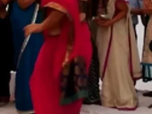 निको पहली सनी लियोन  ...