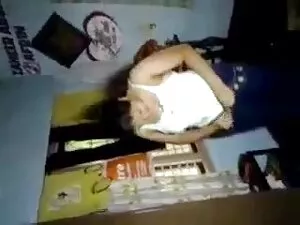 एक गर्जन आग सनी सेक् ...