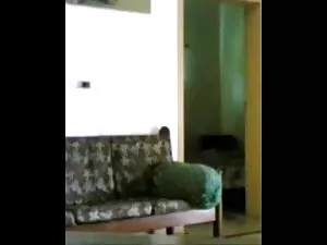दुखी युवा वेश्या मेर ...