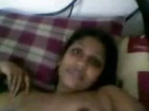 Lovenia & amp; सोफी  ...