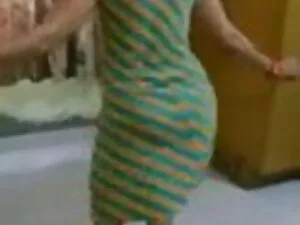 अभिनेता के लिए उसे स ...