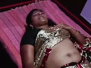 सुंदर वह पुरुष फूहड़ ...